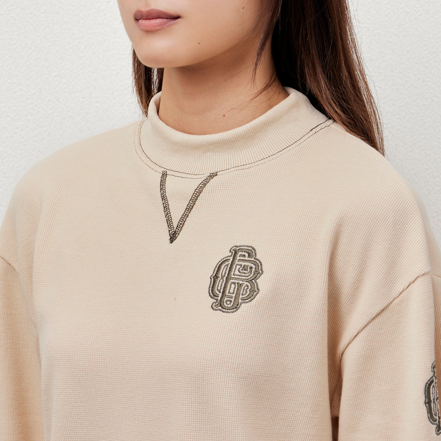 All Embroidery Waffle Mock(women)