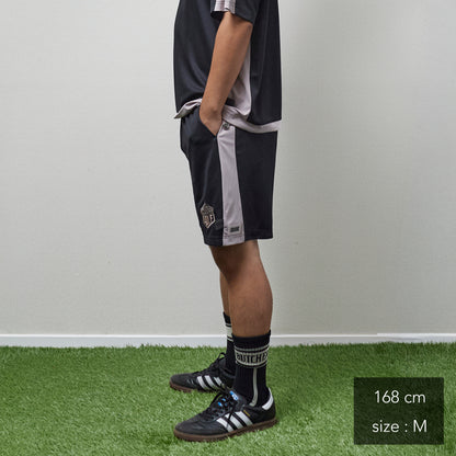Spread Side Line Shorts