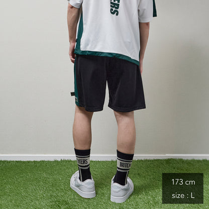 Spread Side Line Shorts