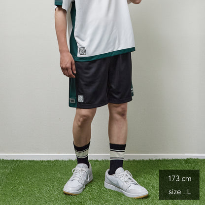 Spread Side Line Shorts