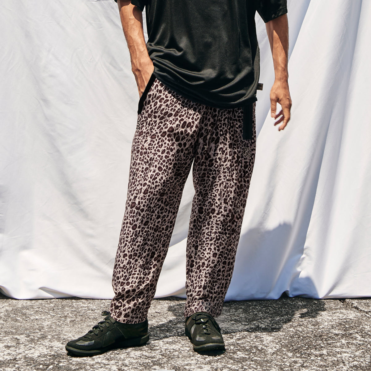 Leo Woven Stretch Wide Track PT (PT-21)