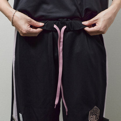 Spread Side Line Shorts