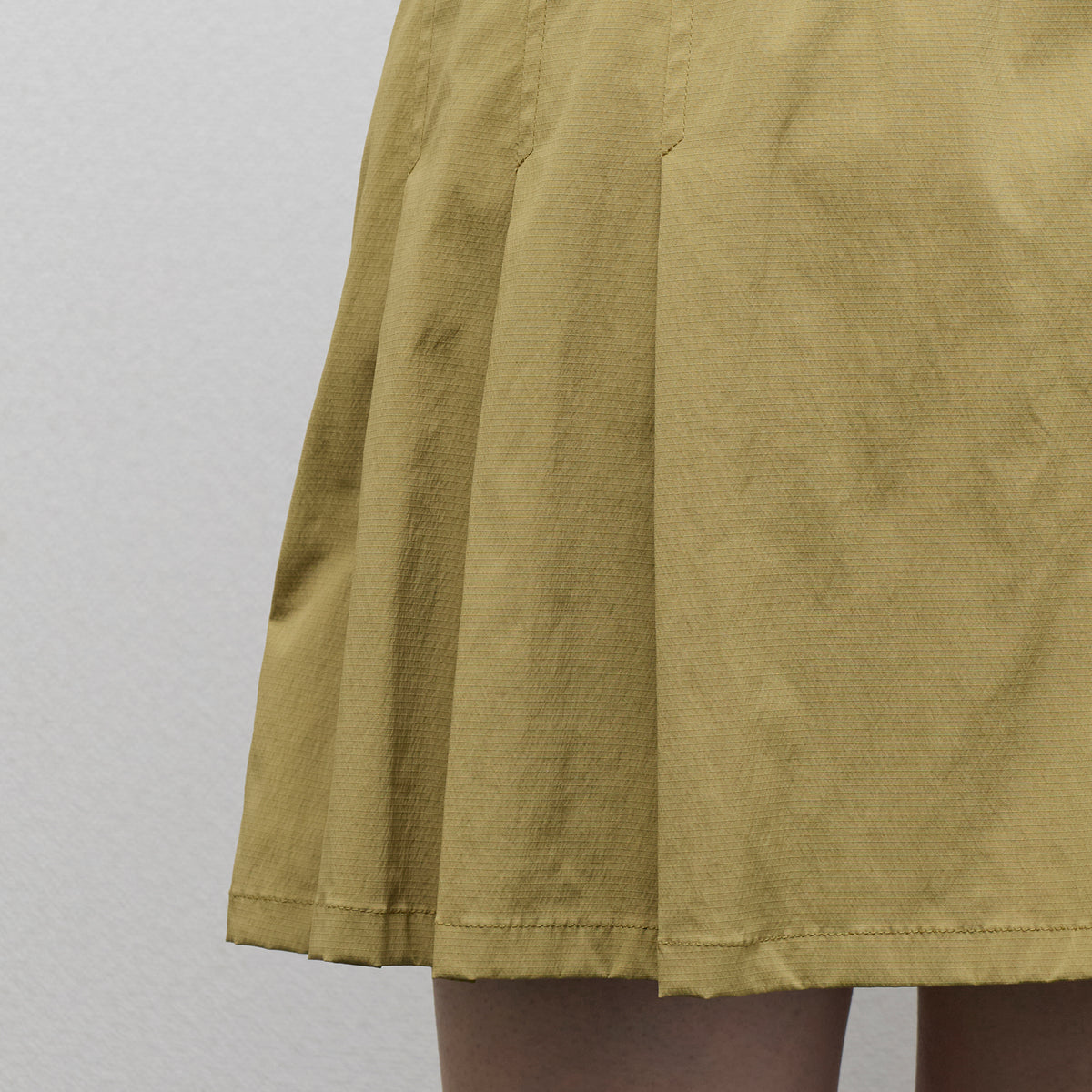 Stretch Back Pleats S/Mesh SK