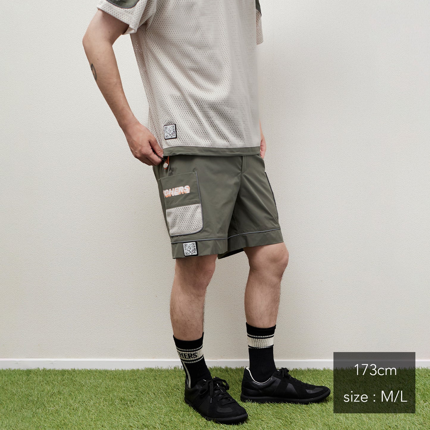 Mesh Pockets Reflector SRT