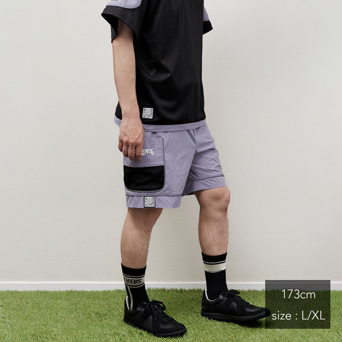 Mesh Pockets Reflector SRT