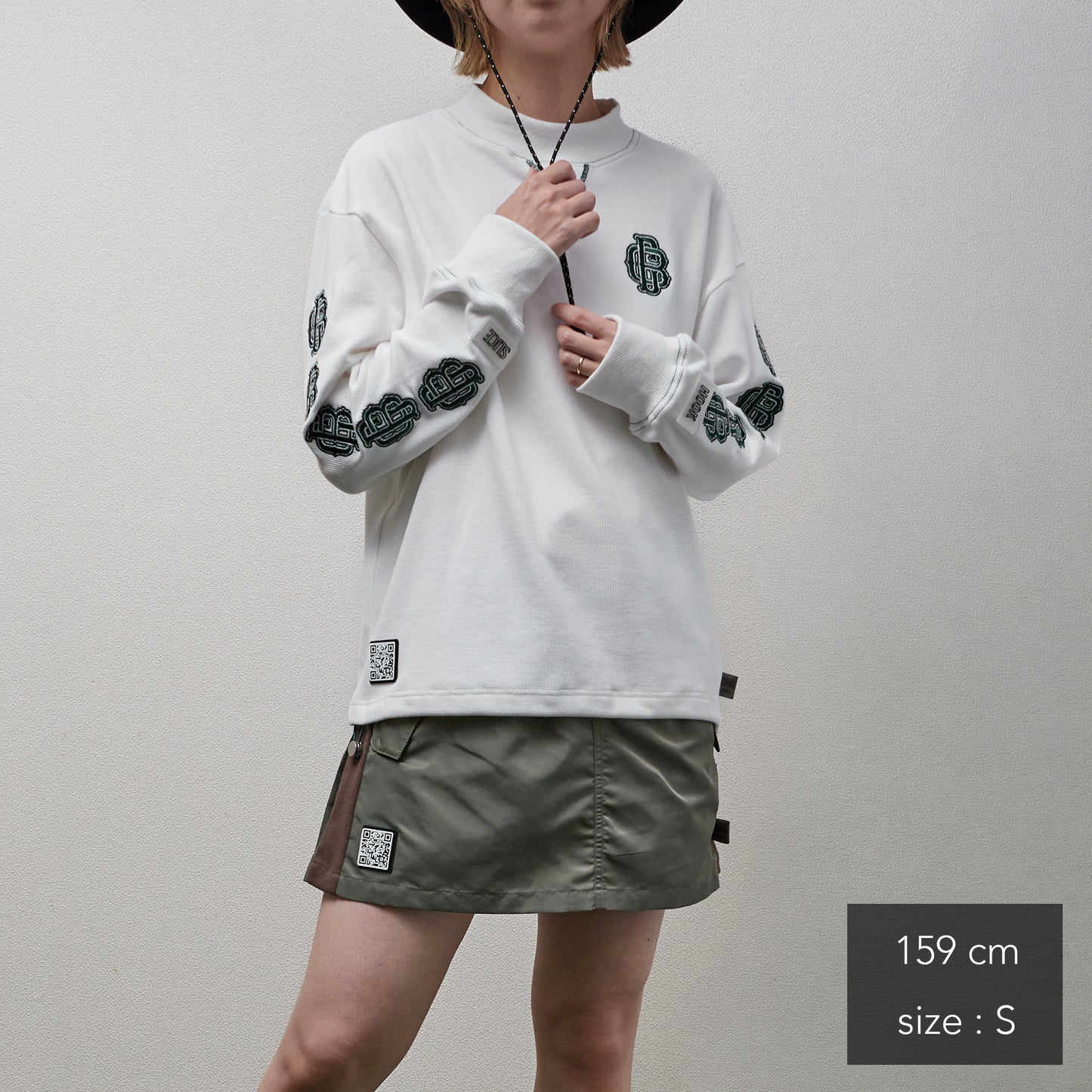 All Embroidery Waffle Mock(women)